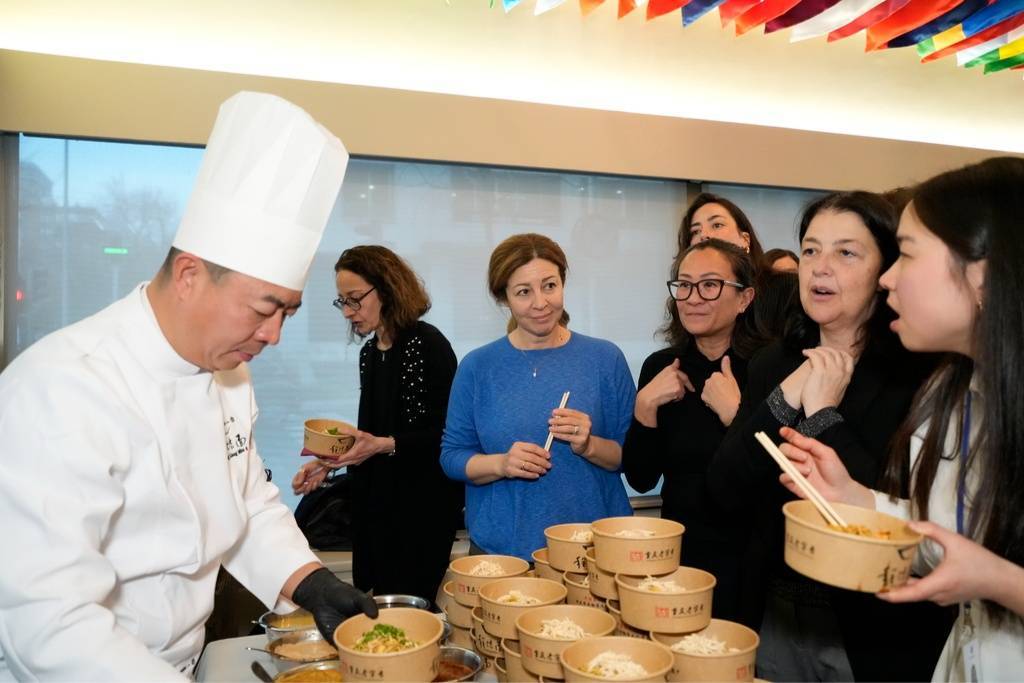 向世界讲述重庆的美食 “渝味360碗”走进联合国(图2)