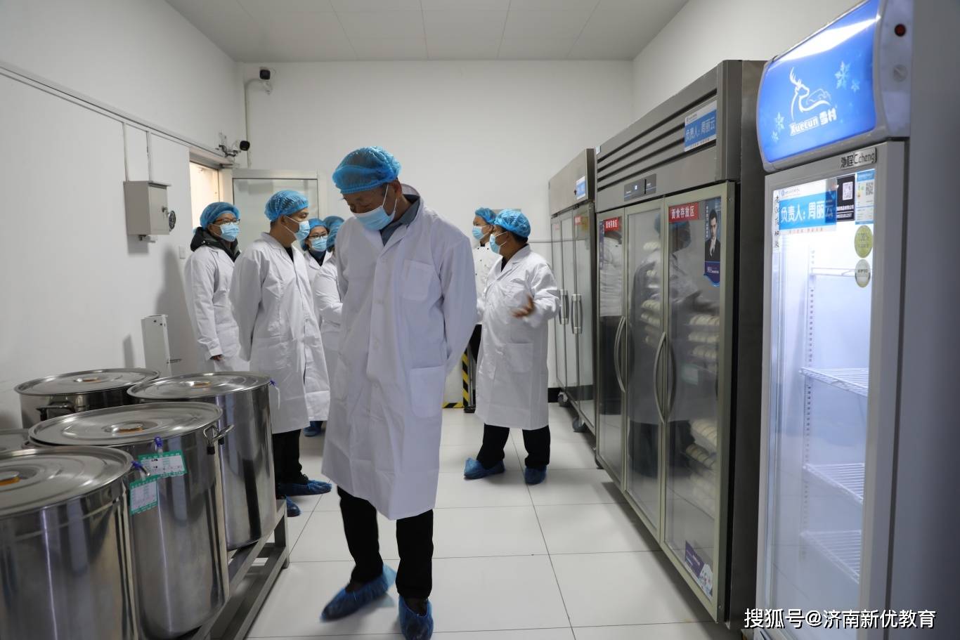 家校携手共筑膳食安全 ——济南世纪英华实验学校膳食监督家长委员会成立仪式圆满举行(图5)